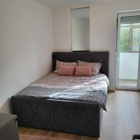Slavija Lux 2 Bedroom Apartment City Center 贝尔格莱德 外观 照片