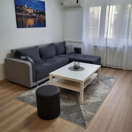 Slavija Lux 2 Bedroom Apartment City Center 贝尔格莱德 外观 照片