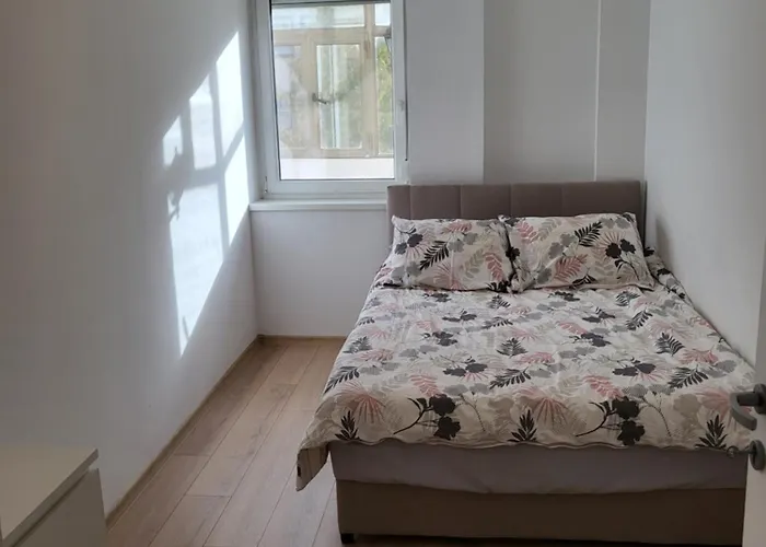 Slavija Lux 2 Bedroom Apartment City Center